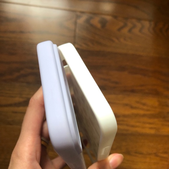 Free with any Purchase- iPhone 12 Pro- 2 Cases - Picture 10 of 12